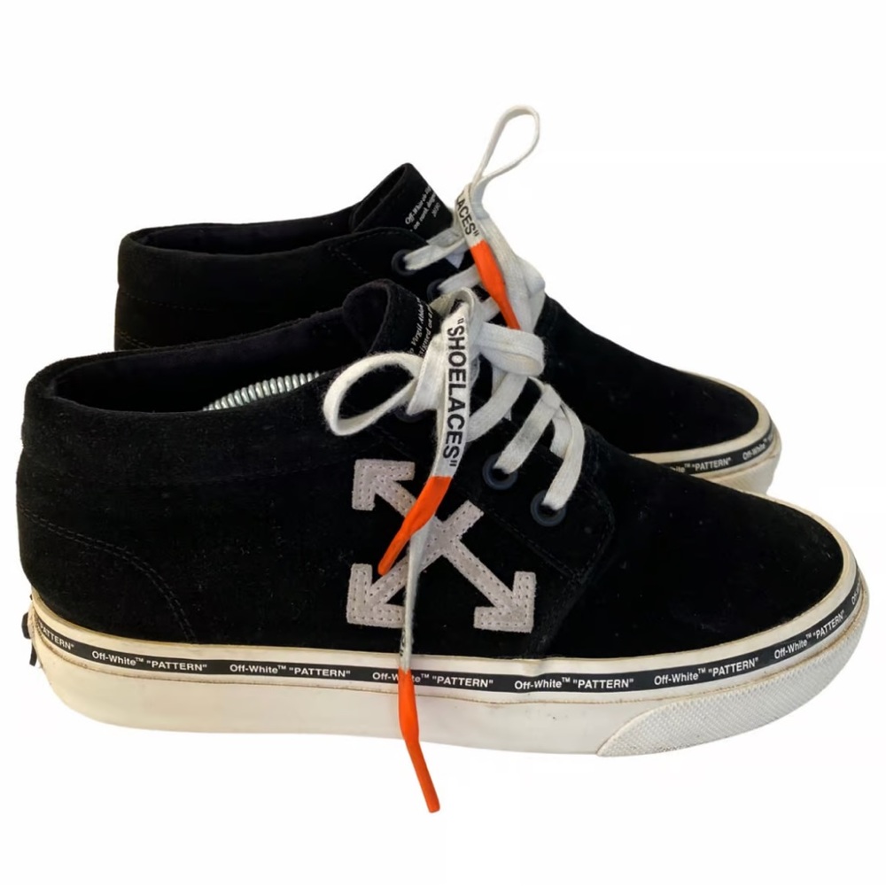 Off-White Sneakers